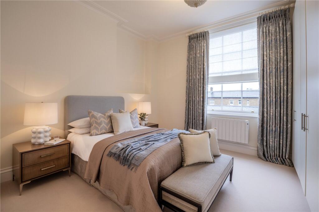3 bedroom apartment for sale in Cumberland Terrace, Regent's Park, London, NW1